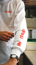 Laden Sie das Bild in den Galerie-Viewer, Pomodori Pelati Italiani Longsleeve White